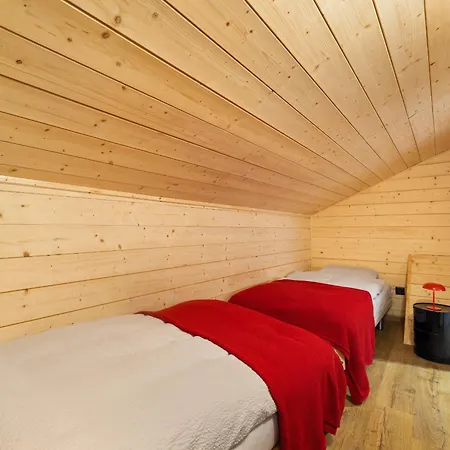 Laetitia - 8 Pers - Charme Et Authenticite Chalet Nendaz